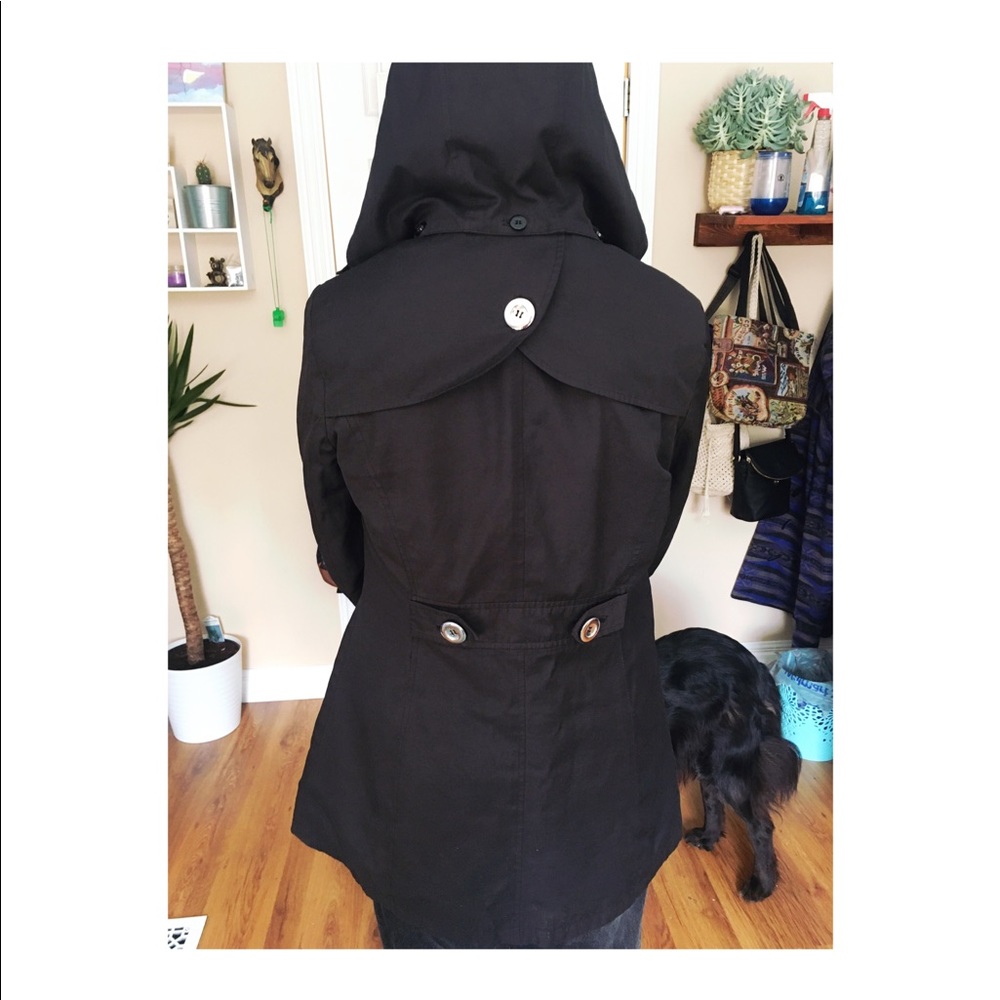 Fall/ spring coat - Picture 3 of 3